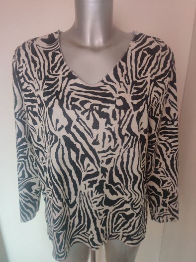 Zebra print glitter V-neck long sleeve blouse size UK14 EU42 Postage included