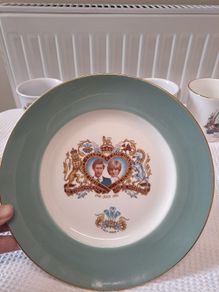 Charles and Diana Commemorative plate no 1