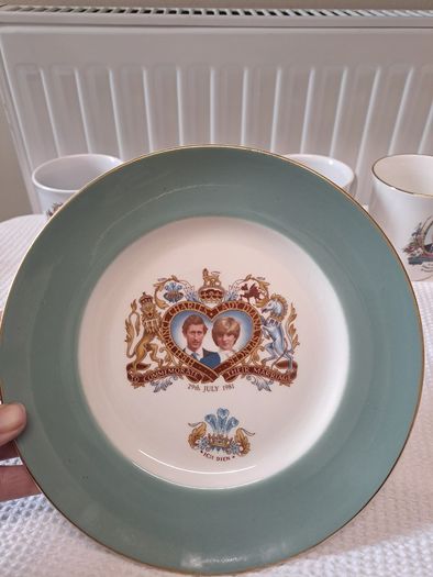 Charles and Diana Commemorative plate no 1