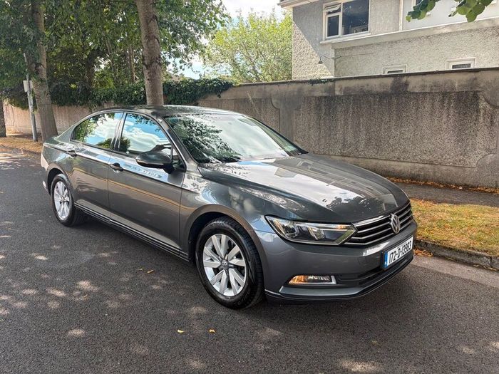 172 Volkswagen Passat 1.4 tsi blue motion