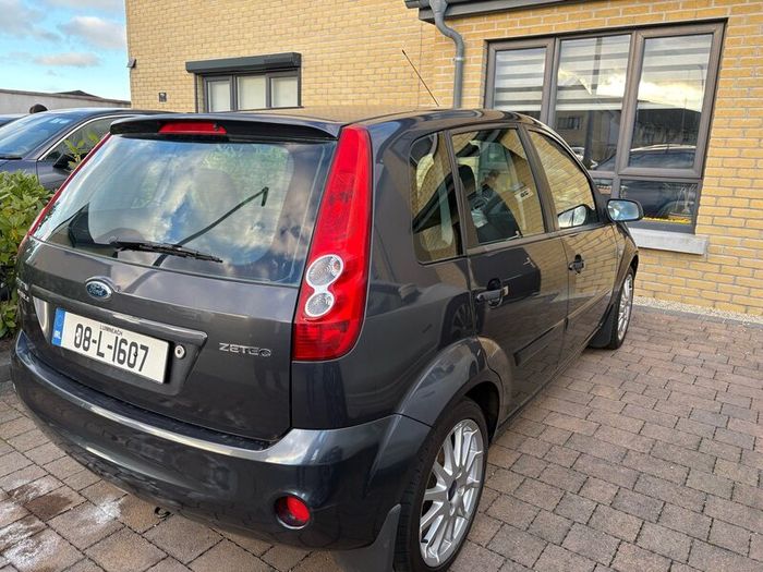 Ford Fiesta only 119k km NCT/Taxed