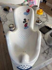 Baby bath seat