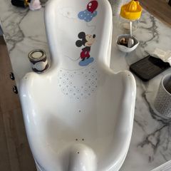 Baby bath seat