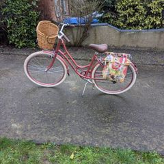 Ladies touring bike