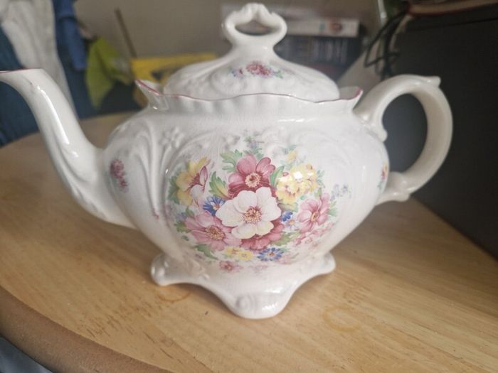 antique teapot
