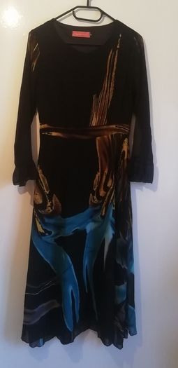 Jing Dian Jie Mei Ladies Dress. Lined. Long Sleeves. Measurements in description CAN POST