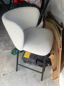 Island chairs x3