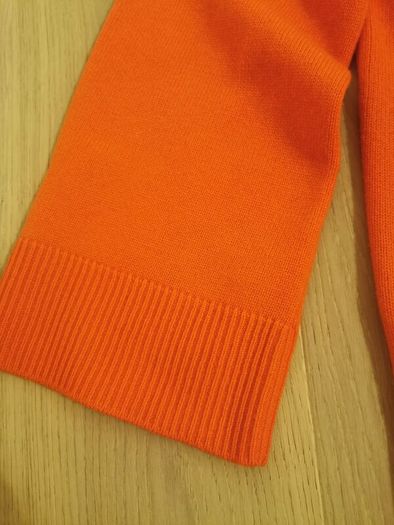 jaeger wool+cashmere sweater