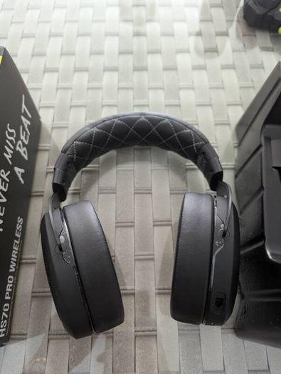 Corsair Wireless Gaming Headset HS70 PRO