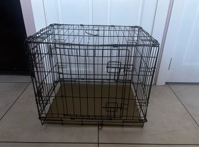 medium sized dog crate