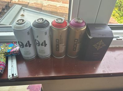 spray paint