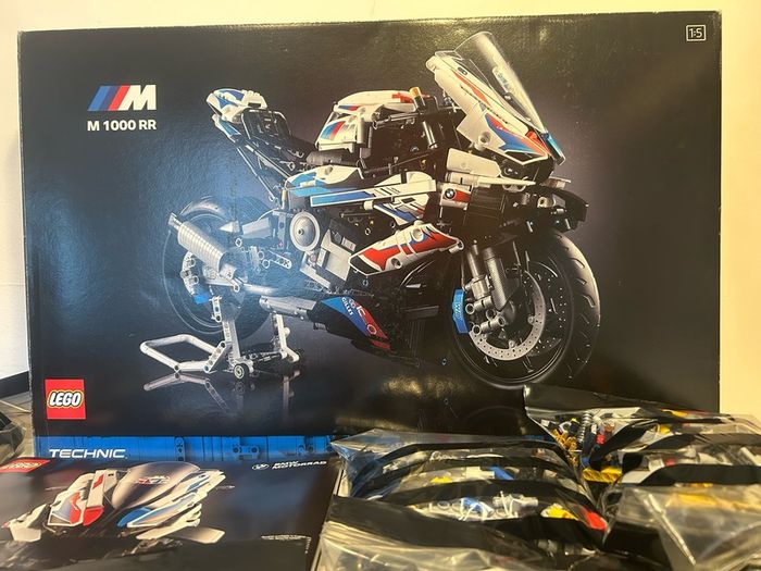 Lego Bmw M 1000 Rr (42130)