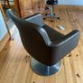 salon chair Image 4