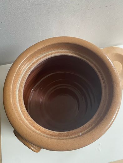 Kiltrea large pottery snack crock