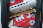 Converse first star red size 3