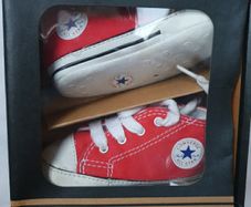 Converse first star red size 3