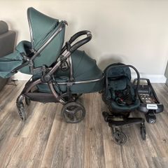 Egg 2 Travel System