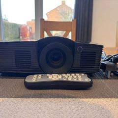 optoma HD141X projector