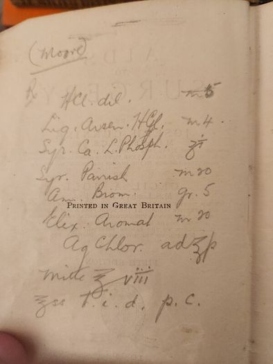 Aids To Surgery. By Joseph Cunning And Cecil A. Joll. 5th Edition 1924 Hardback In Fair Condition. See Photos For Same.