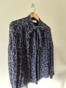 Kate Spade Blue Print Blouse Sz L. Bb