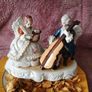 Huge and heavy porcelain Figurine Image 2