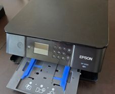 EPSON XP-6100 Compact All In One Wifi Printer / Scanner
