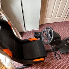 Logitech G920 Driving Force Racing Wheel