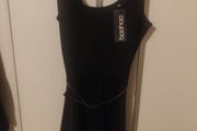 Boohoo Black Sleeveless Dress with belt