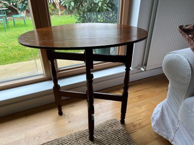 Antique Mahogany Oval Occasional Table Fold Up For Sale in Dundrum ...