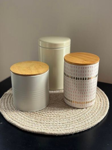 Set of 3 kitchen storage canisters with wooden lids