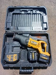 Dewalt reciprocating saw