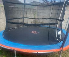 Trampoline
