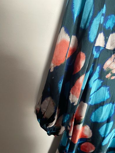 Boohoo Marble print satin dress size 8 New