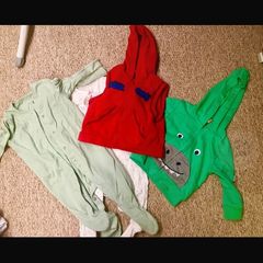 6-9 month sleepsuits and zip top (4 items)