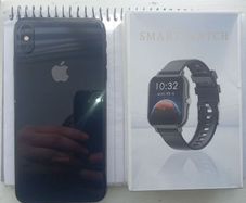 iphone xs max and smart watch