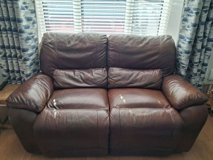 leather recliner sofas