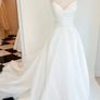 Essence of Australia D3941 wedding dress Image 2