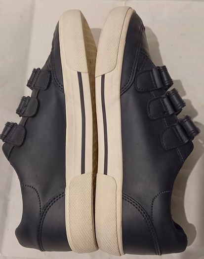 Boys Shoes UK4