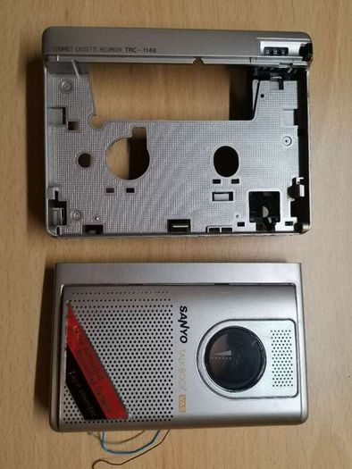 Sanyo TRC-1148 Cassette Player Walkman Recorder