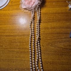 Vintage Flower and Pearl Necklace