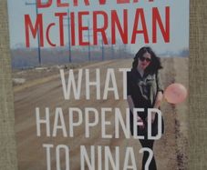Paperback book, Fiction, What happened to Nina?, Book