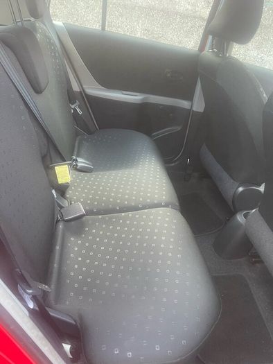 Toyota yaris 1.0 Manual