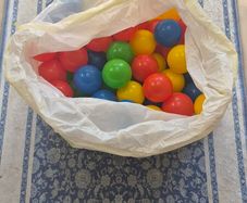 Balls for ballpit - approx 230