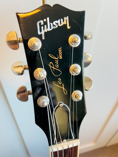 Gibson Les Paul Classic Black 60's neck