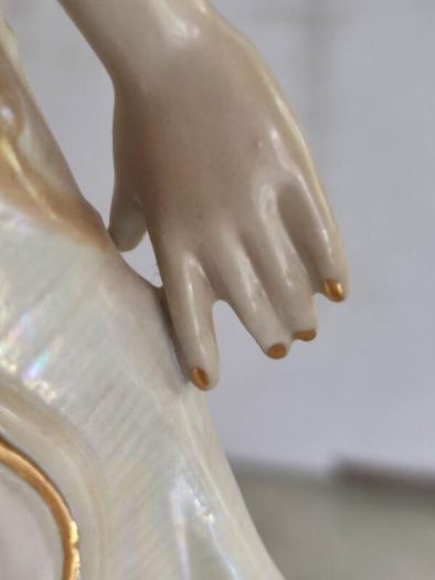 Antique Valencian Fallera porcelain figure