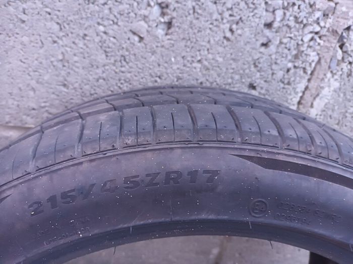 Two 215/45zr17 ecosport tyres