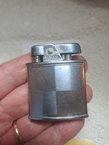 Vintage Ronson Ascot Petrol Lighter.