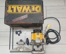 Dewalt router