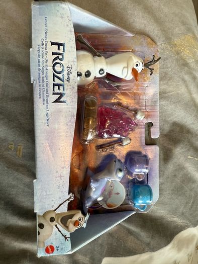 Frozen Friends Cocoa Set Olaf
