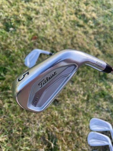 Titleist 620 cb irons 4-pw x stiff